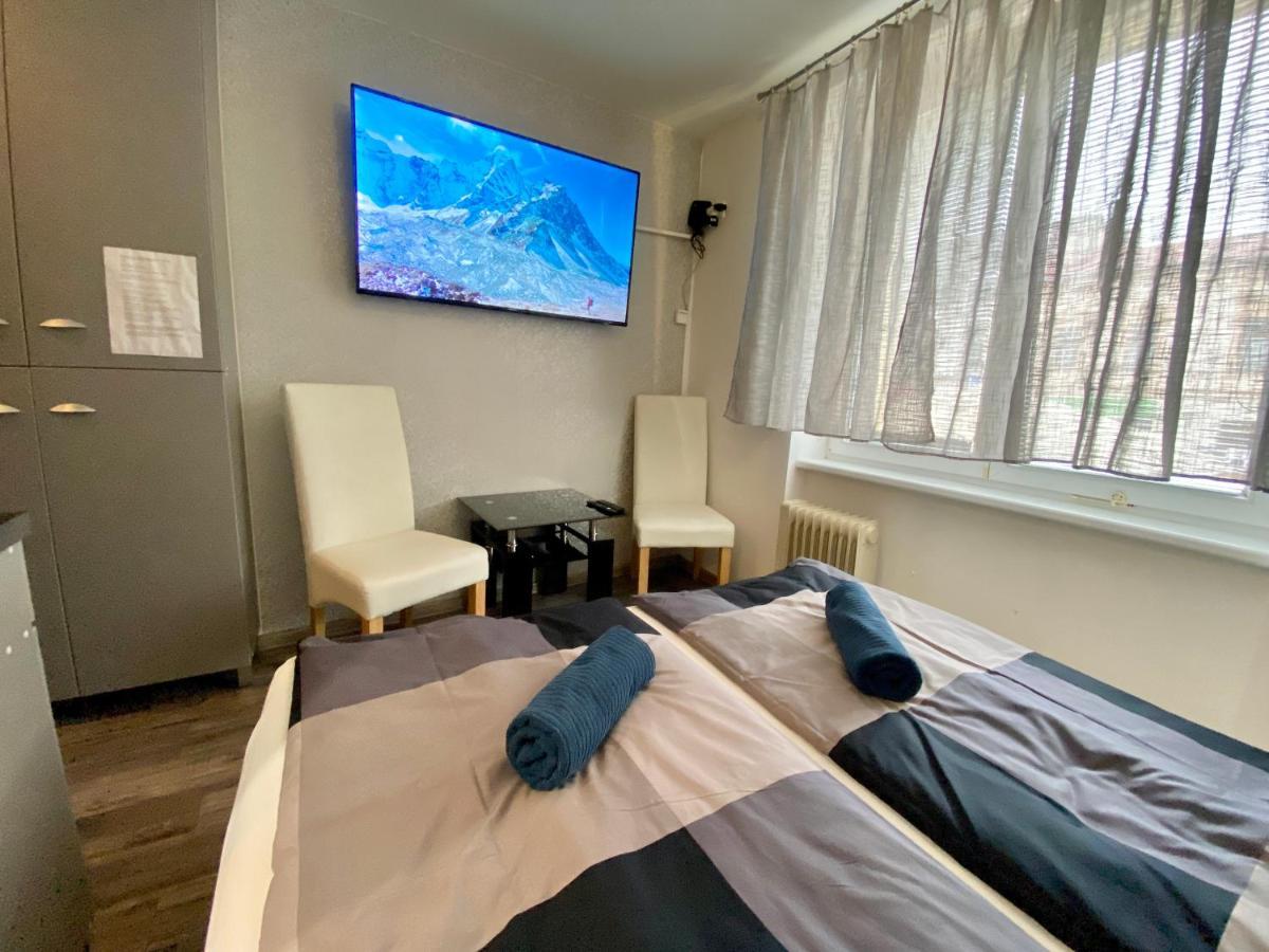 24 Hour-Self Check-In Apartment Namestie Svaeteho Egidia Poprad Bagian luar foto