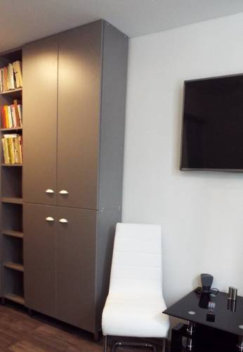 24 Hour-Self Check-In Apartment Namestie Svaeteho Egidia Poprad Ruang foto
